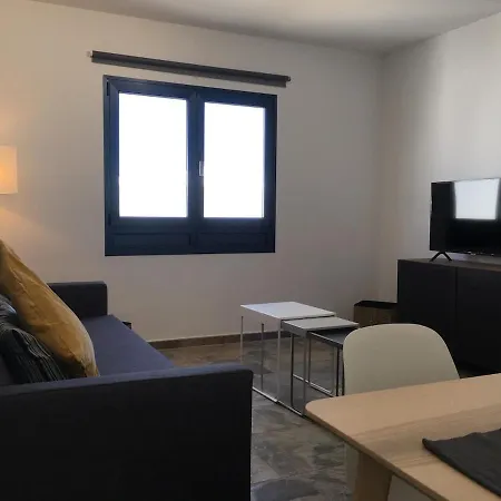 Iva House - Upper Floor