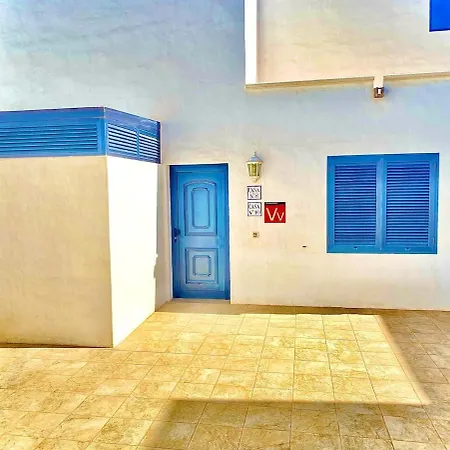 Iva House - Upper Floor Apartment Playa Blanca (Lanzarote)