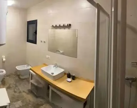 Iva House - Upper Floor Διαμέρισμα