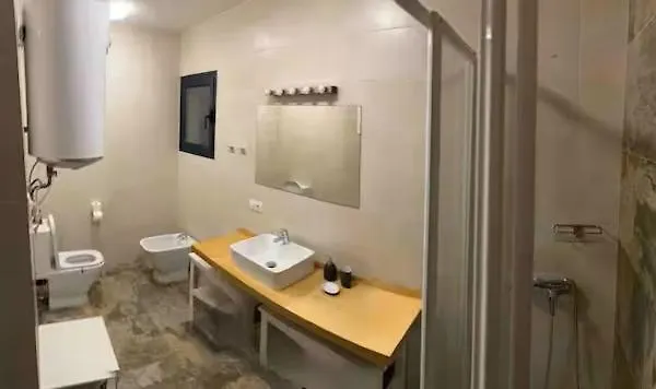 Iva House - Upper Floor Apartamento