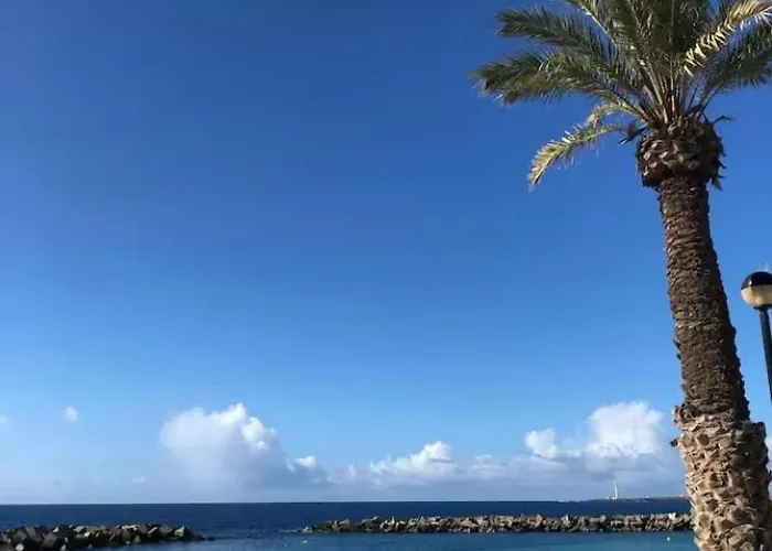 Iva House - Upper Floor Lägenhet *