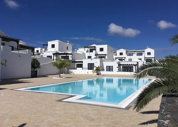 Iva House - Upper Floor *